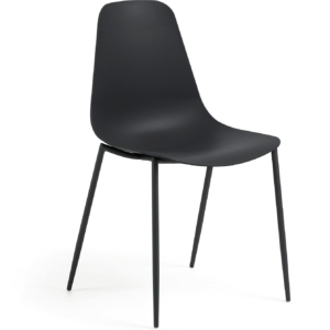 Spisebordsstol Kave Home Whatts - nordisk moderne design i sort polypropylen med matlakerede stålben