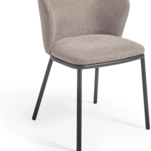 Kave Home Ciselia spisebordsstol med armlæn i lysebrun chenille og sort metalramme H75xB52xL55 cm